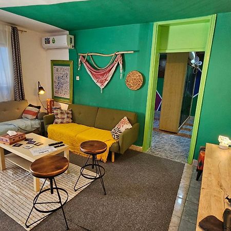 Mango Haus Hostel อคาบา ภายนอก รูปภาพ