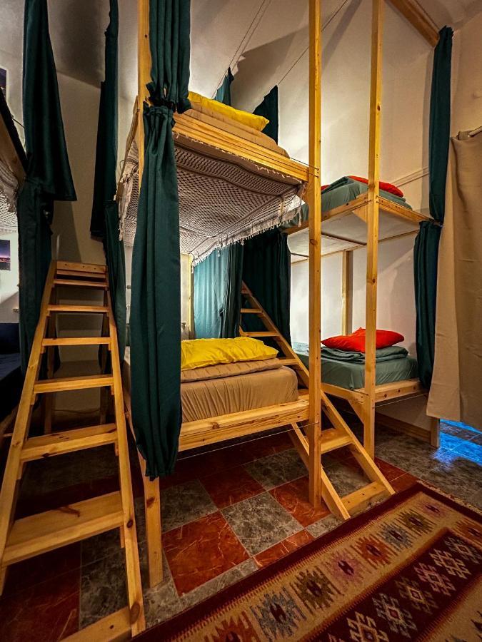 Mango Haus Hostel อคาบา ภายนอก รูปภาพ