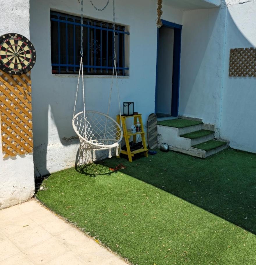 Mango Haus Hostel อคาบา ภายนอก รูปภาพ